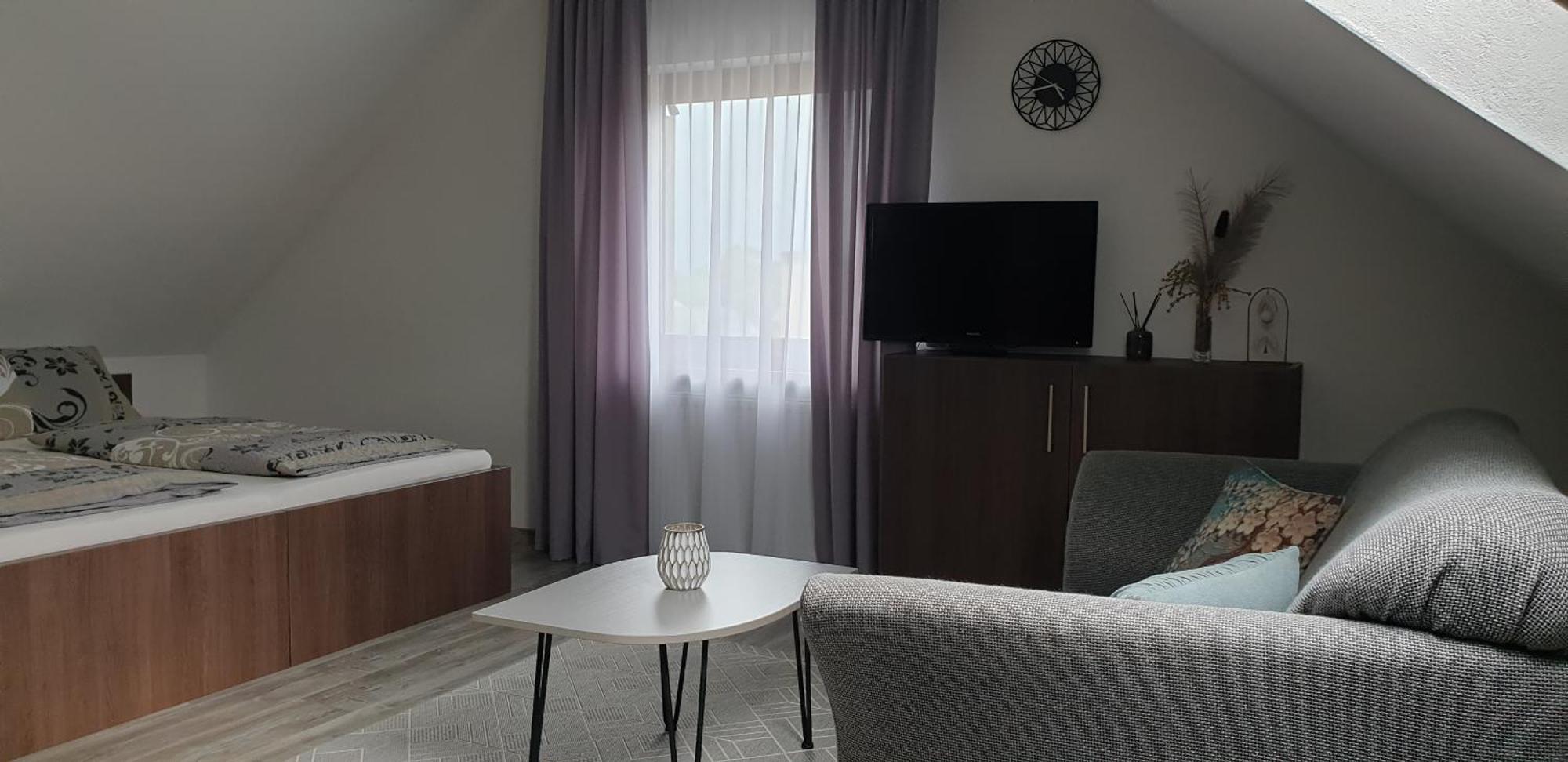 Апартаменты Apartman Valnela Велька-Ломница Экстерьер фото